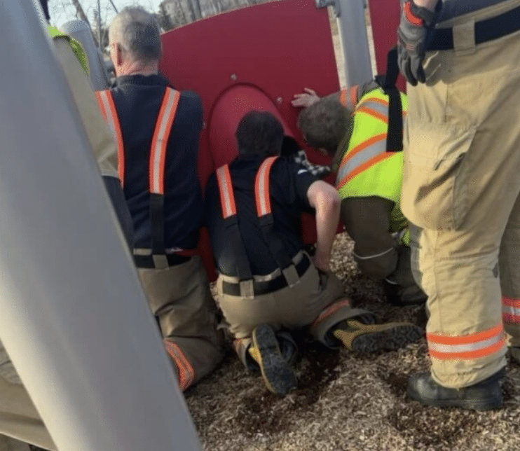 Mom praises quick thinking fire department for freeing daughter stuck in playground equipment